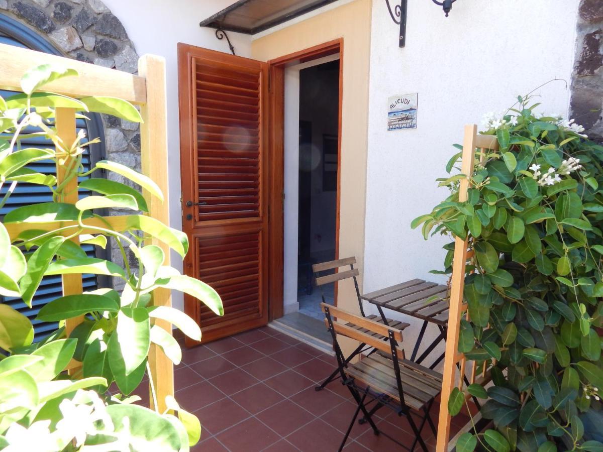 Casa Arcada Bed & Breakfast วุลกาโน ห้อง รูปภาพ