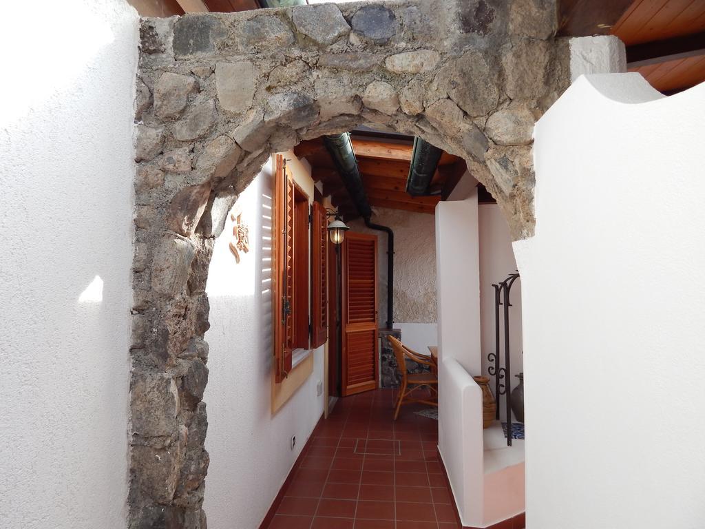 Casa Arcada Bed & Breakfast วุลกาโน ภายนอก รูปภาพ