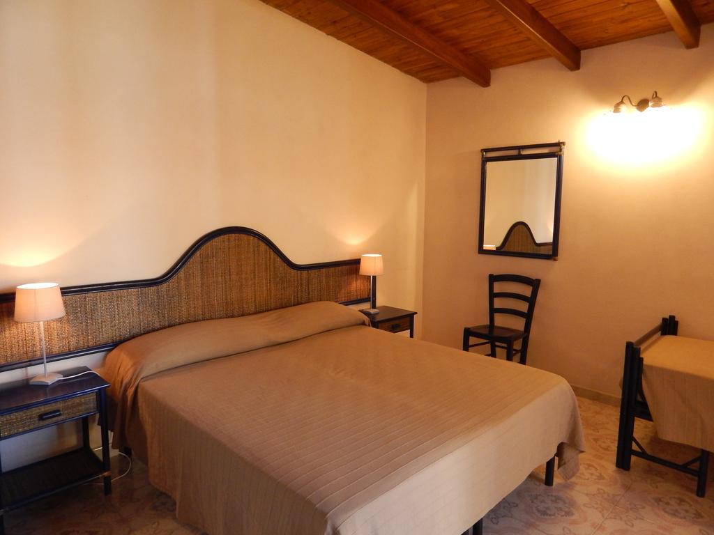 Casa Arcada Bed & Breakfast วุลกาโน ห้อง รูปภาพ