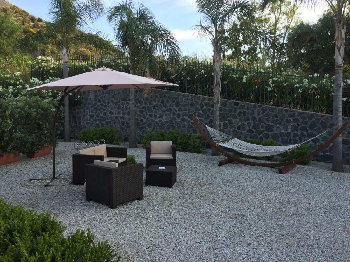 Casa Arcada Bed & Breakfast วุลกาโน ภายนอก รูปภาพ